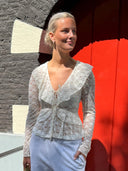 Off-white lace top noor