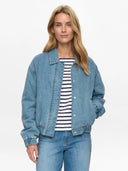 Denim jacket nudenima