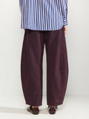 Donkerpaarse barrel jeans nuamsterdam