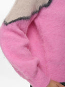 Roze numarna suri pullover