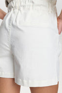 Witte shorts nululu