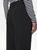 Zwarte pantalon nualmut