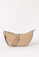 Leo soft grain leather sand