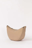 Leo soft grain leather sand