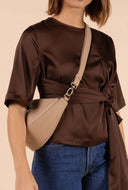 Leo soft grain leather sand
