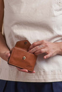 Harmonica wallet cognac