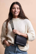 Audrey mini black