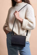 Audrey mini black