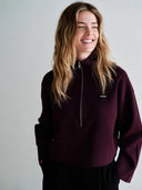 Cropped bordeaux sweater