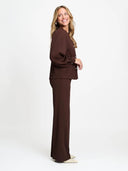 Bruine top met pofmouwen