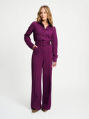 Donker paarse jumpsuit plum