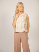 Beige top met embroidery