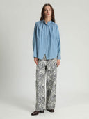 Lichtblauwe blouse tera