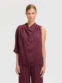 Bordeaux one shoulder top laurina
