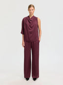 Bordeaux one shoulder top laurina