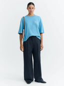 Blauw t-shirt omnia sol lena