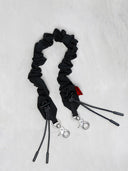 Zwarte bag strap bungee wrist strap