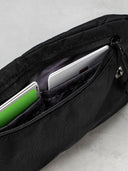 Zwart telefoontasje phone sacoche black tech sateen